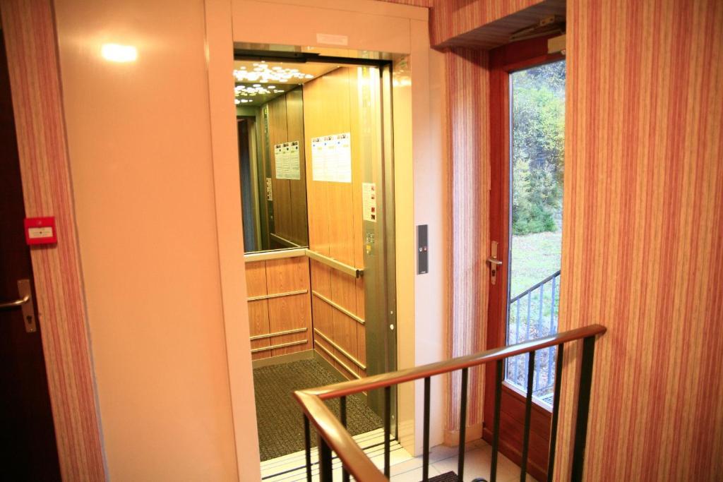 Hotel-Spa & Restaurant Logis Domaine Langmatt Murbach ภายนอก รูปภาพ